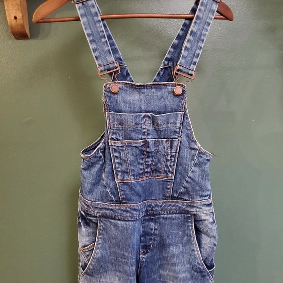 ⭐Host Pick⭐ Blank NYC | Denim Overalls - Picture 2 of 4